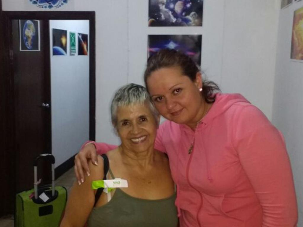 Hostal Casa Anita Гуадалахара Екстериор снимка