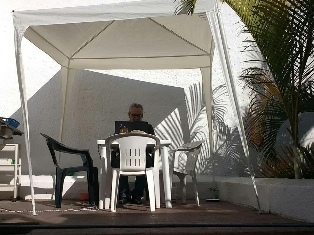 Hostal Casa Anita Гуадалахара Екстериор снимка
