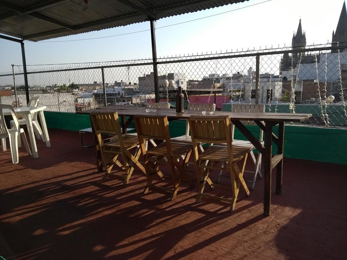Hostal Casa Anita Гуадалахара Екстериор снимка